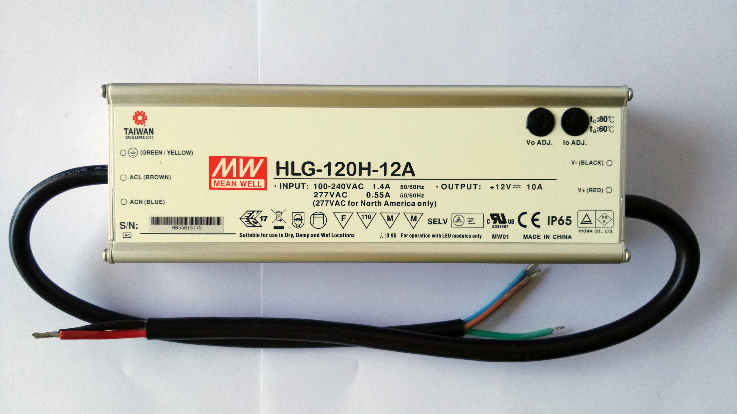 Meanwell_waterproof_dimmable_HLG_120H_12A_power_supply