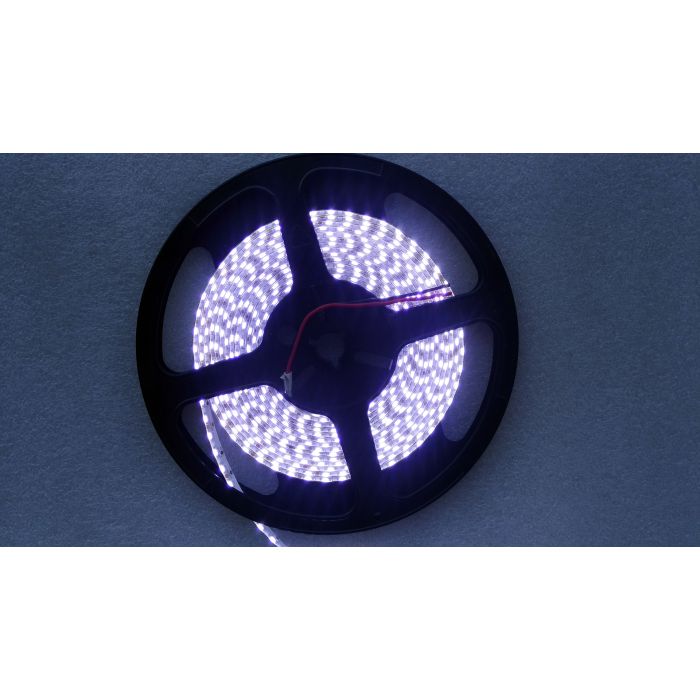 Ruban LED étanche IP54 36W DC12V 60 SMD/m longueur 5m - RGB Multicolore